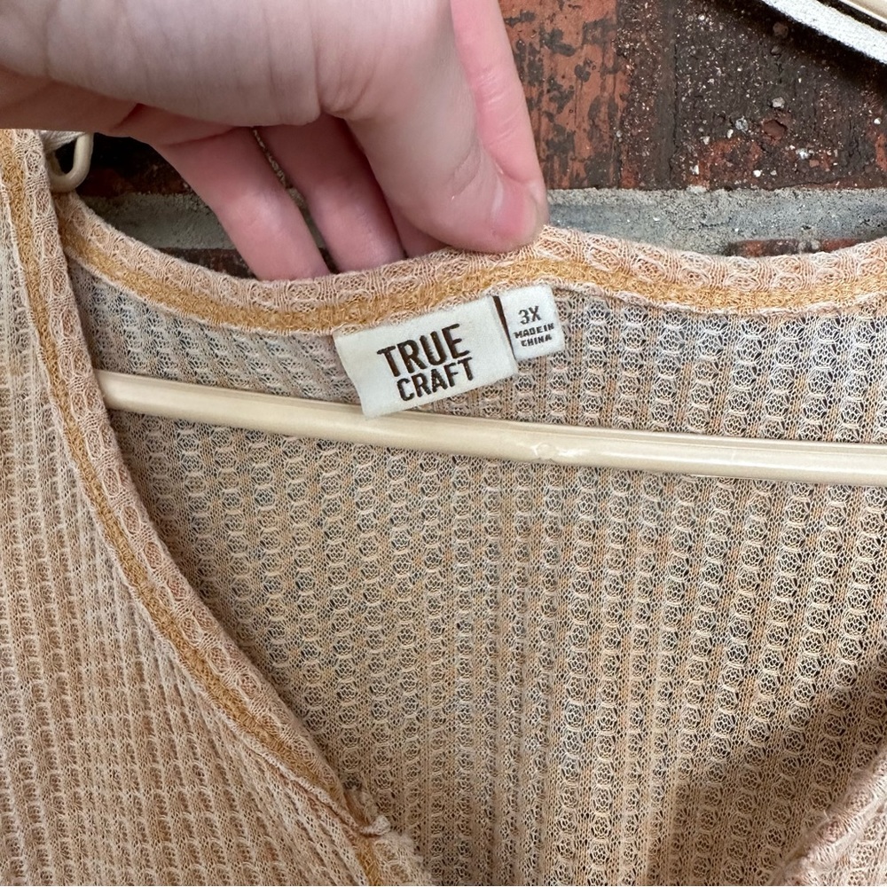 Plus Size Camel Bleached Waffle Knit True Craft Top - Picture 2 of 4